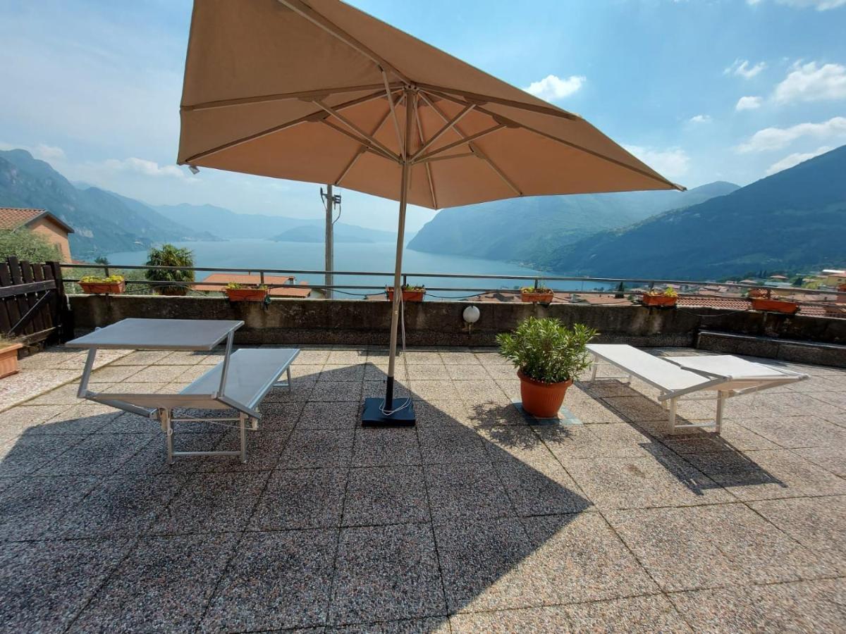 Villa Renata Riva Di Solto Eksteriør billede