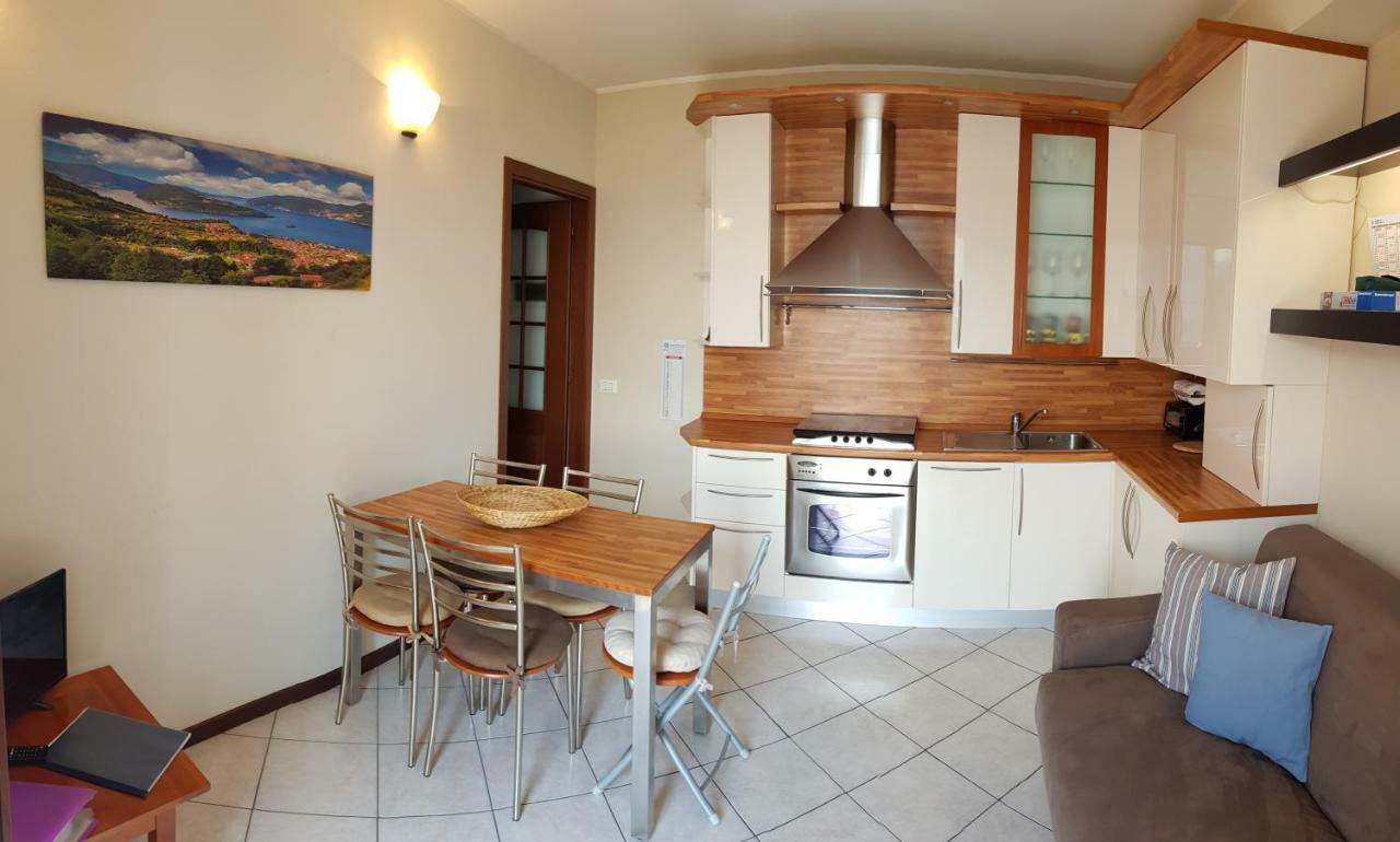 Villa Renata Riva Di Solto Eksteriør billede