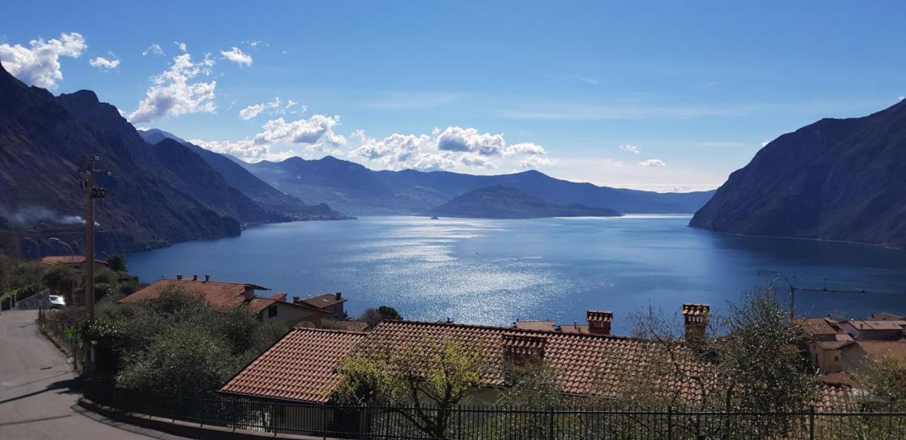 Villa Renata Riva Di Solto Eksteriør billede