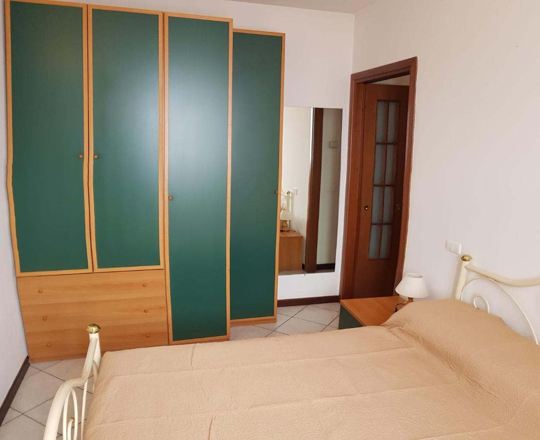 Villa Renata Riva Di Solto Eksteriør billede